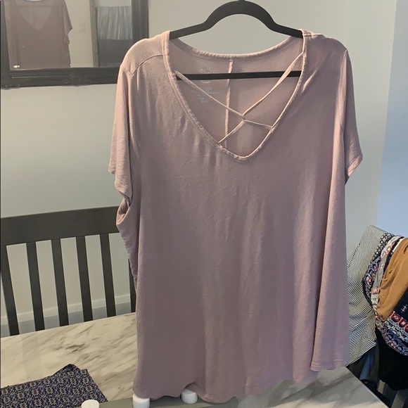 Comfortable salmon tshirt - Picture 2 of 3